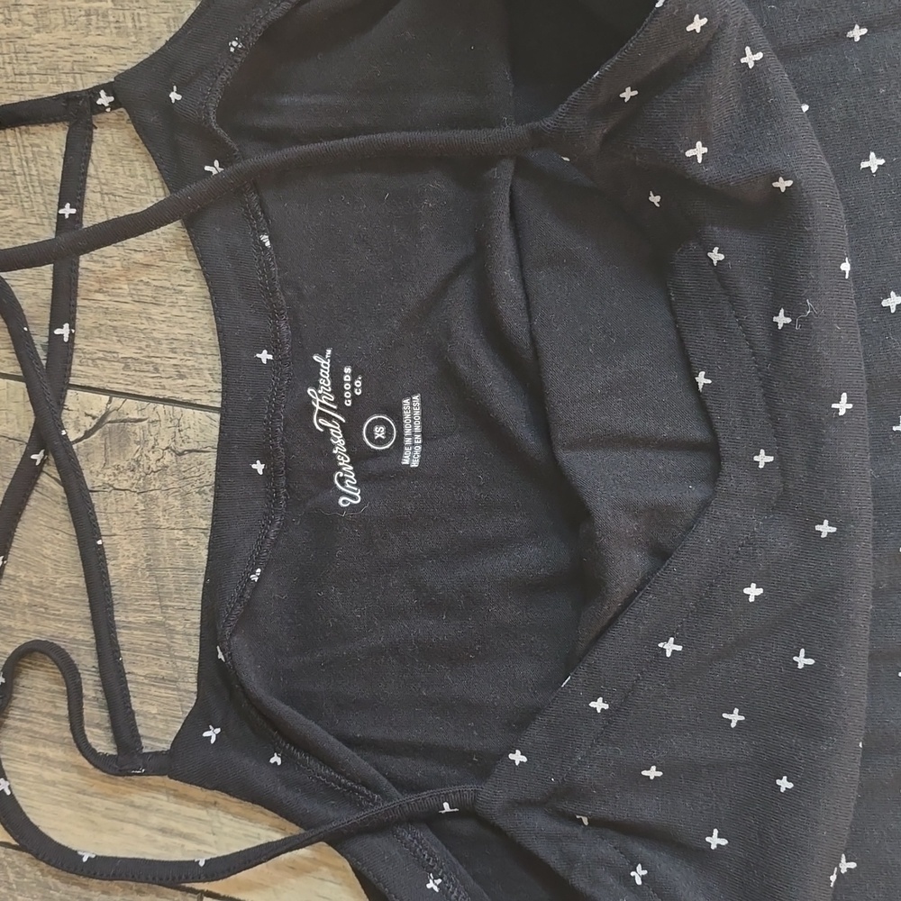 Universal Thread Tank Top XS - Picture 3 of 3